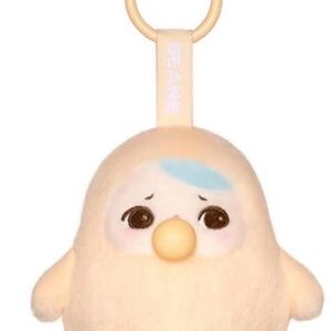 POP MART PUCKY Beanie Bubble
UP Series